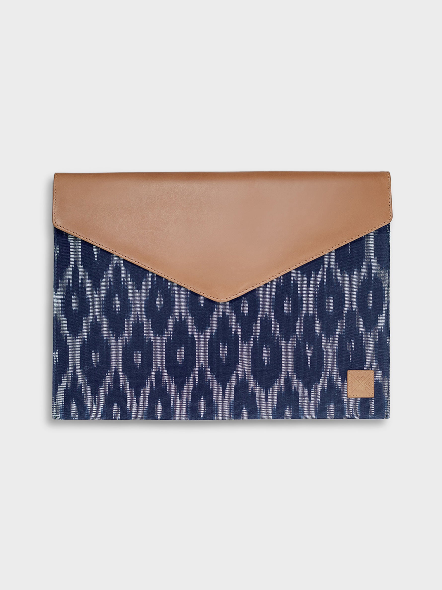 Ikat laptop online sleeve