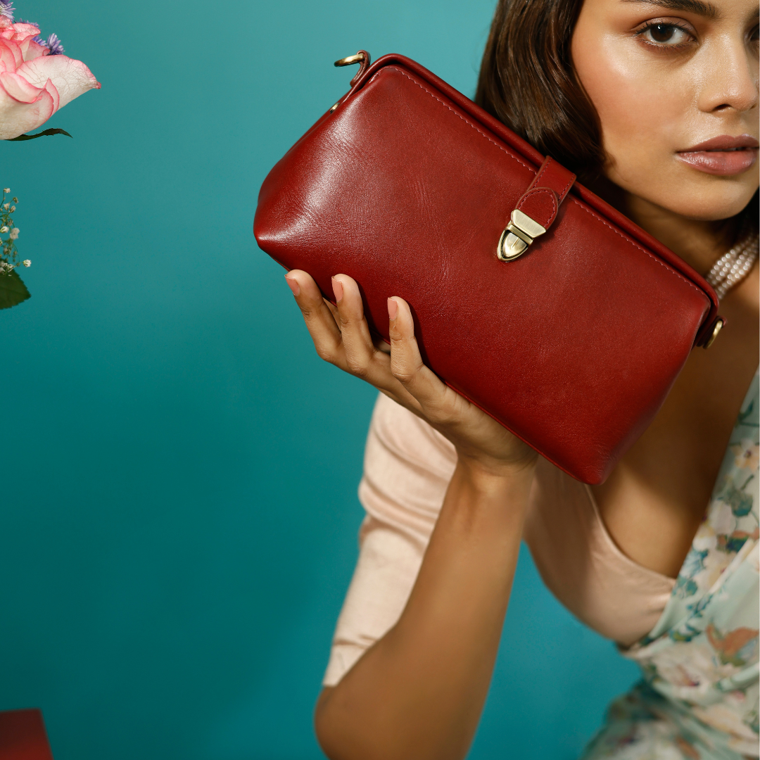 Why Leather Bags Make the Perfect Valentine’s Day Gift